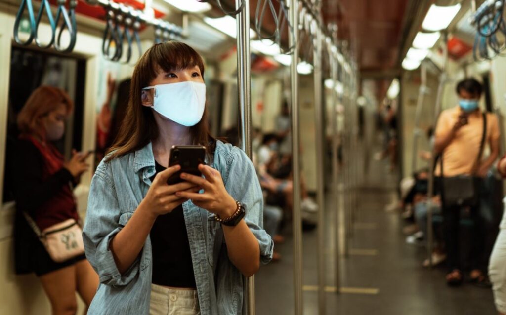 Girl wearing a face mask